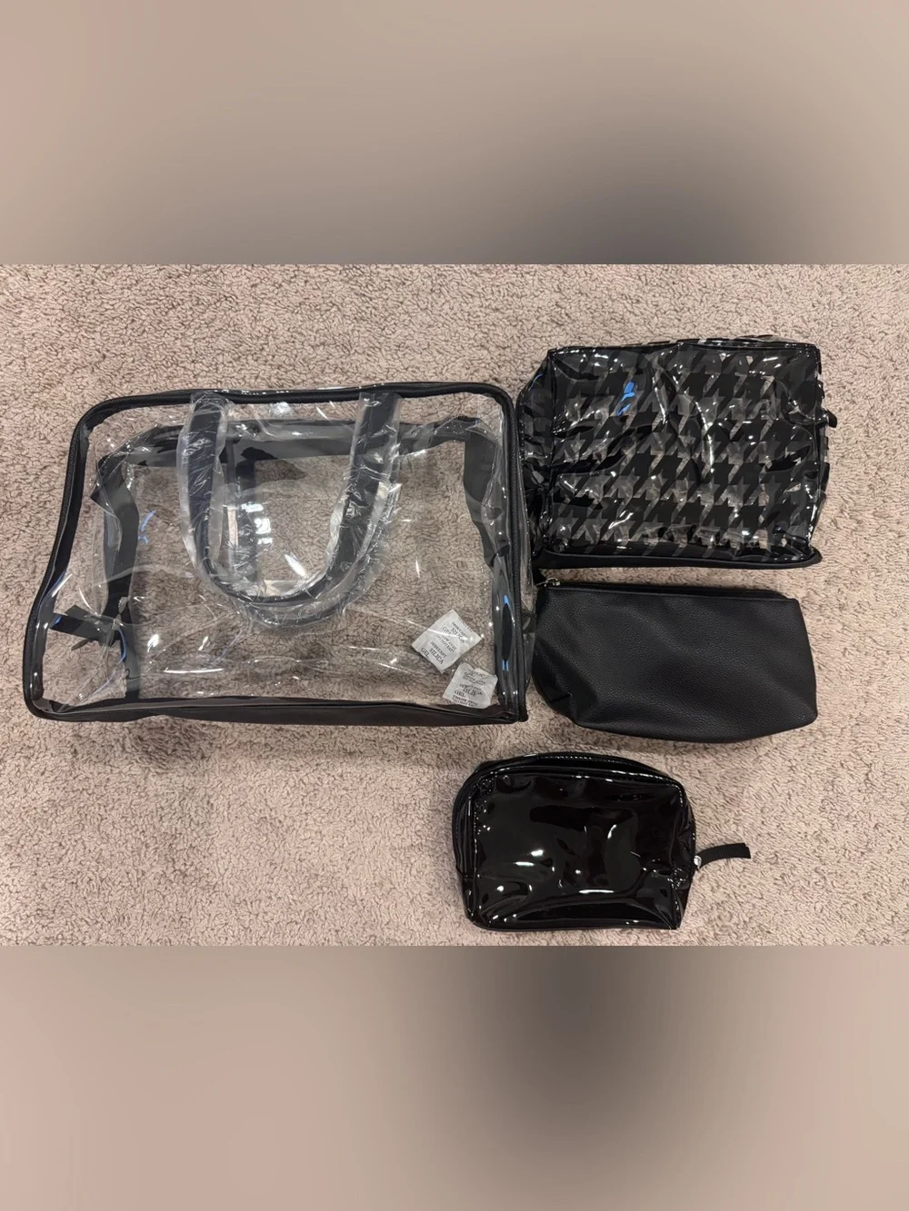 DSW 4 Piece Cosmetic Bag Set
